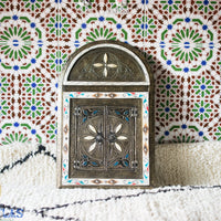 grand miroir mural, miroir marocain, art mural arabe, miroir incrusté d’os, miroir mosaïque, miroir Art déco, miroir voûté