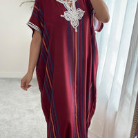 Gandoura marocaine bourguignonne, gandoura marocaine traditionnelle, caftan marocain pour femme, vêtements bohèmes, robe orientale.