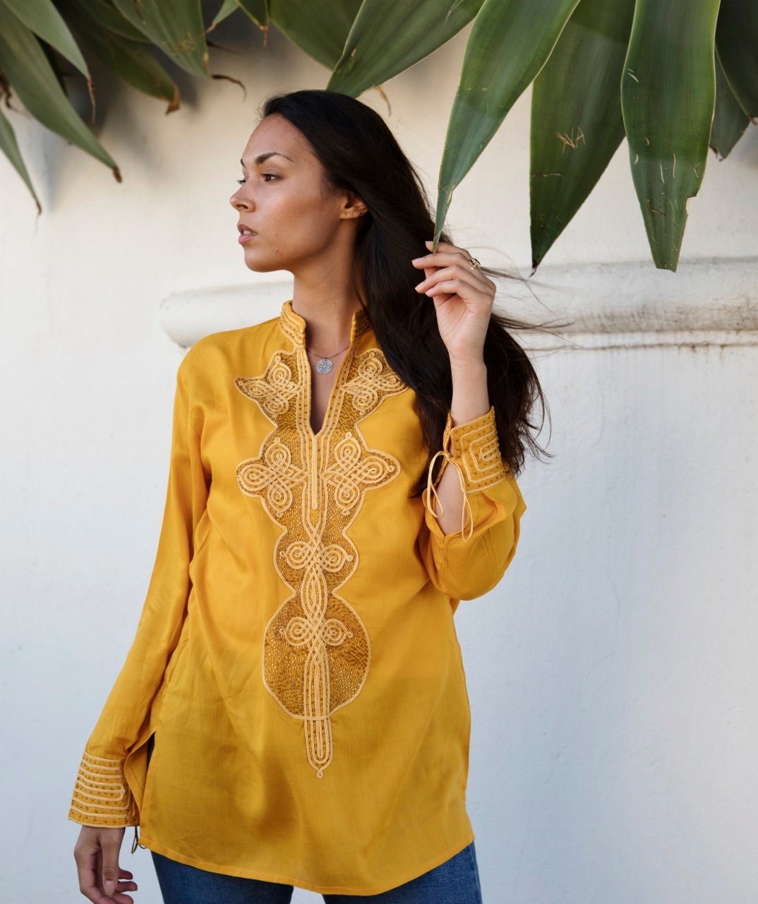 tunique marocaine jaune foncé