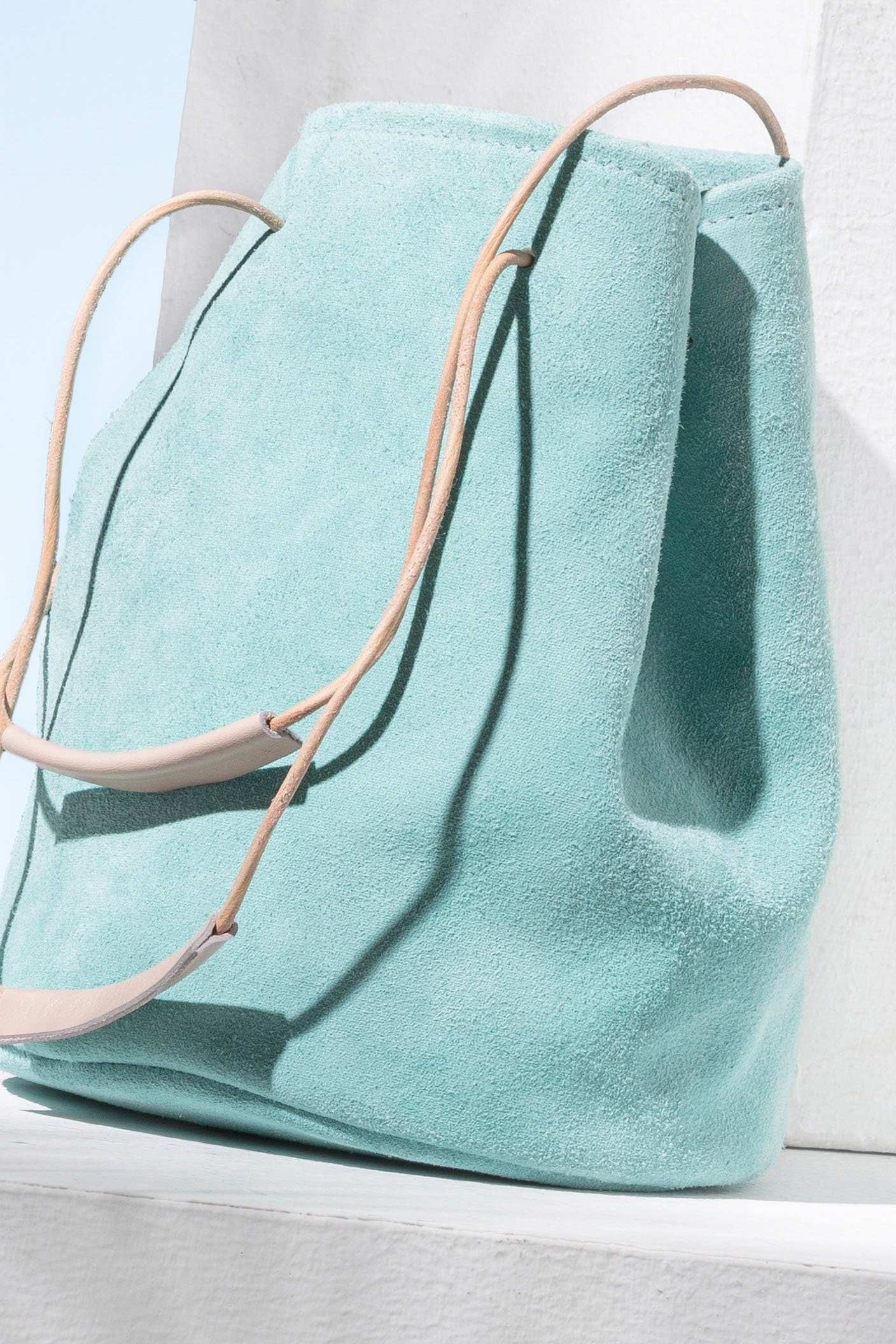 Sac seau en daim fait main : sac à bandoulière