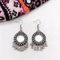 Boucles d'oreilles miroir rond et grelots / Bijoux ethnique bohème tribal