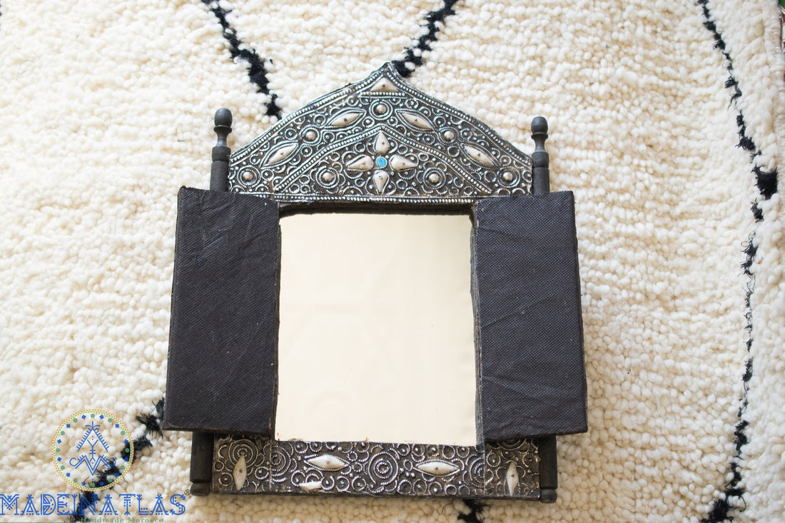 Miroir marocain, Miroir incrusté d’os, Miroir décoratif, Miroir arqué, Décor en os, Art mural arabe