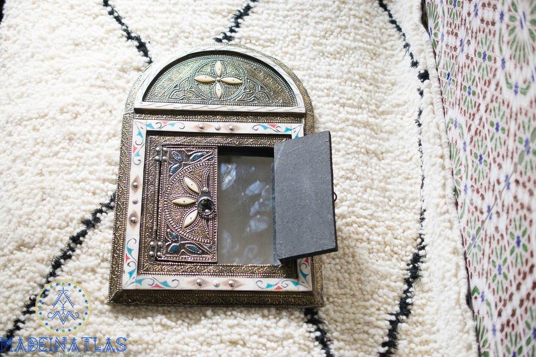 grand miroir mural, miroir marocain, art mural arabe, miroir incrusté d’os, miroir mosaïque, miroir Art déco, miroir voûté