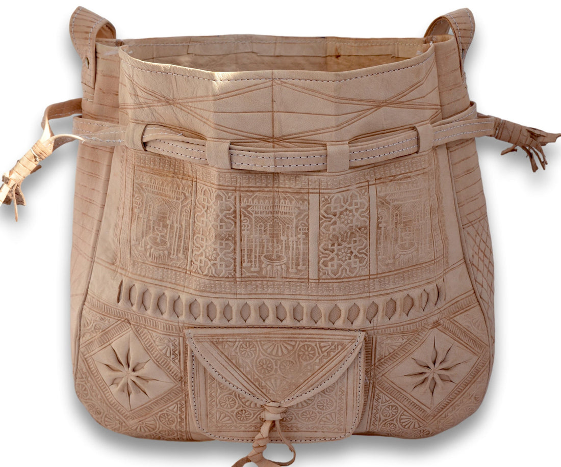 Beutel mit Bandoulière aus marokkanischem Kupfer, Hauptbeutel aus Kupfer, im Vintage-Stil, hauptsächlich aus Leder ohne natürliche Gerbungsfarbe 