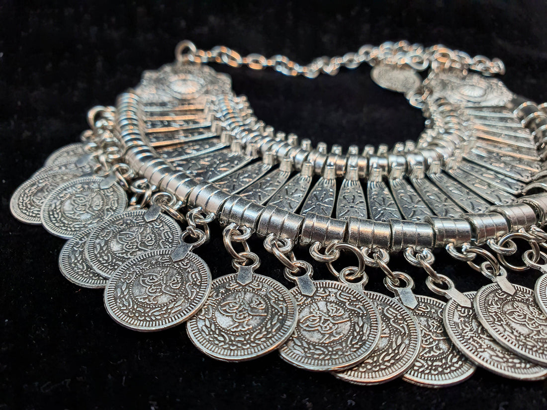 Authentique collier artisanal berbère marocain en acier inoxydable | Bijoux ethniques uniques gitans | Collier ras de cou tendance bohème | Cadeau unique