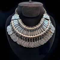 Authentique collier artisanal berbère marocain en acier inoxydable | Bijoux ethniques uniques gitans | Collier ras de cou tendance bohème | Cadeau unique