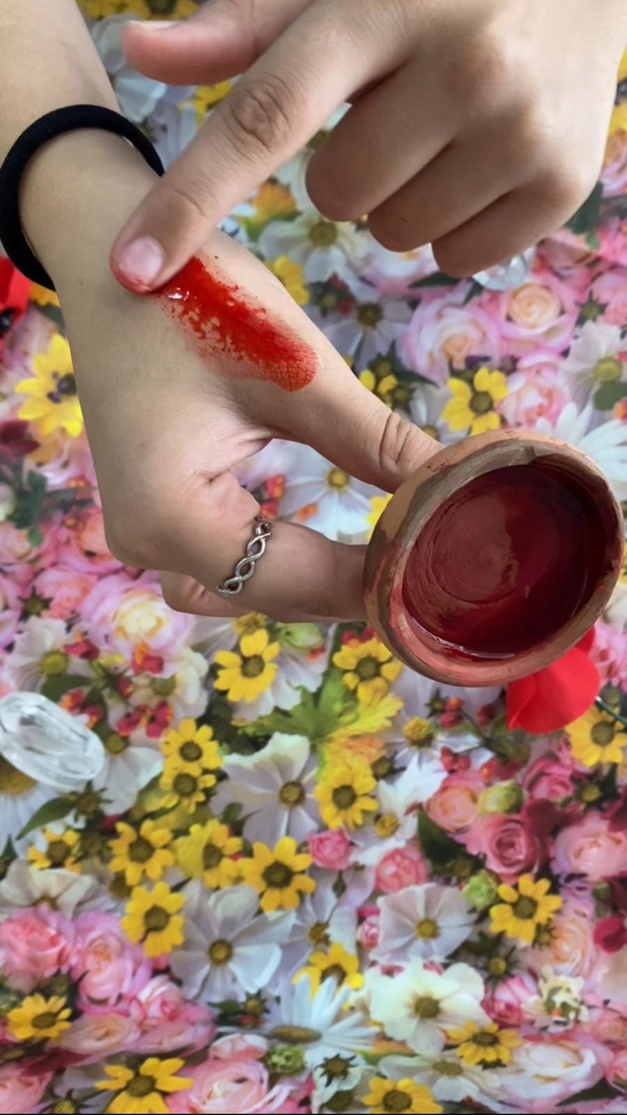 Rouge à Lèvres Marocain Artisanal | Naturel, Biologique, Longue Durée et Sans Cruauté | Couleurs Vives pour Tous les Teints