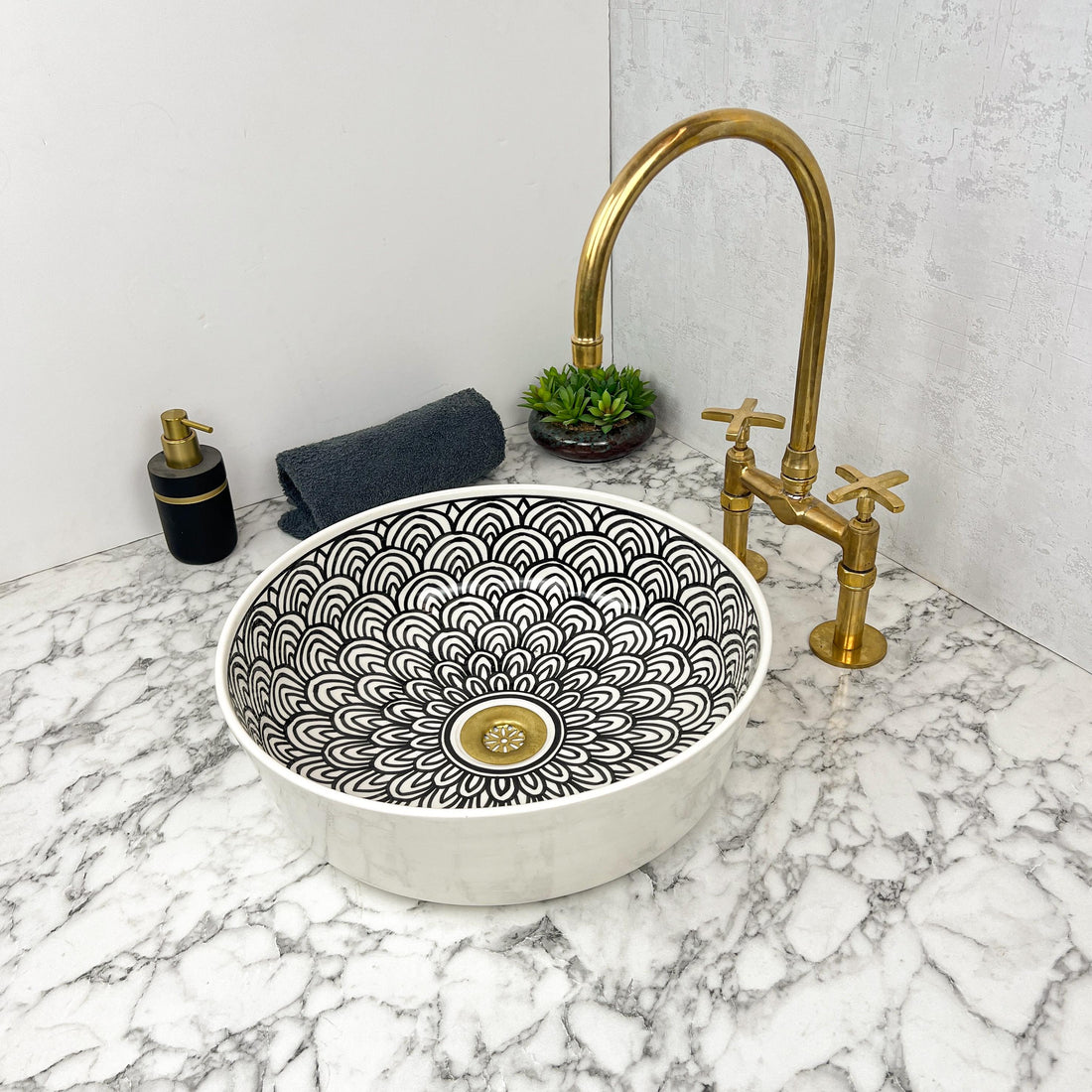 Handmade Moroccan Wash Basin