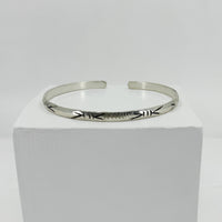 Bracelet jonc berbère gravé de motifs ethniques / Sud Maroc / bijou ethnique bohème