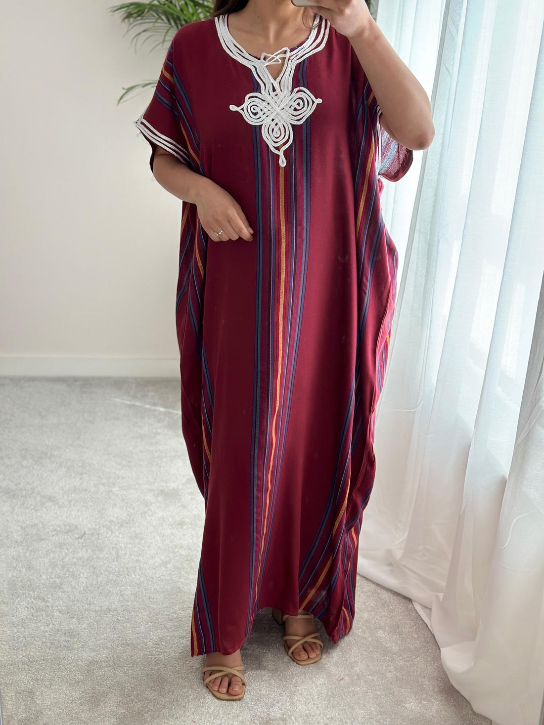 Gandoura marocaine bourguignonne, gandoura marocaine traditionnelle, caftan marocain pour femme, vêtements bohèmes, robe orientale.