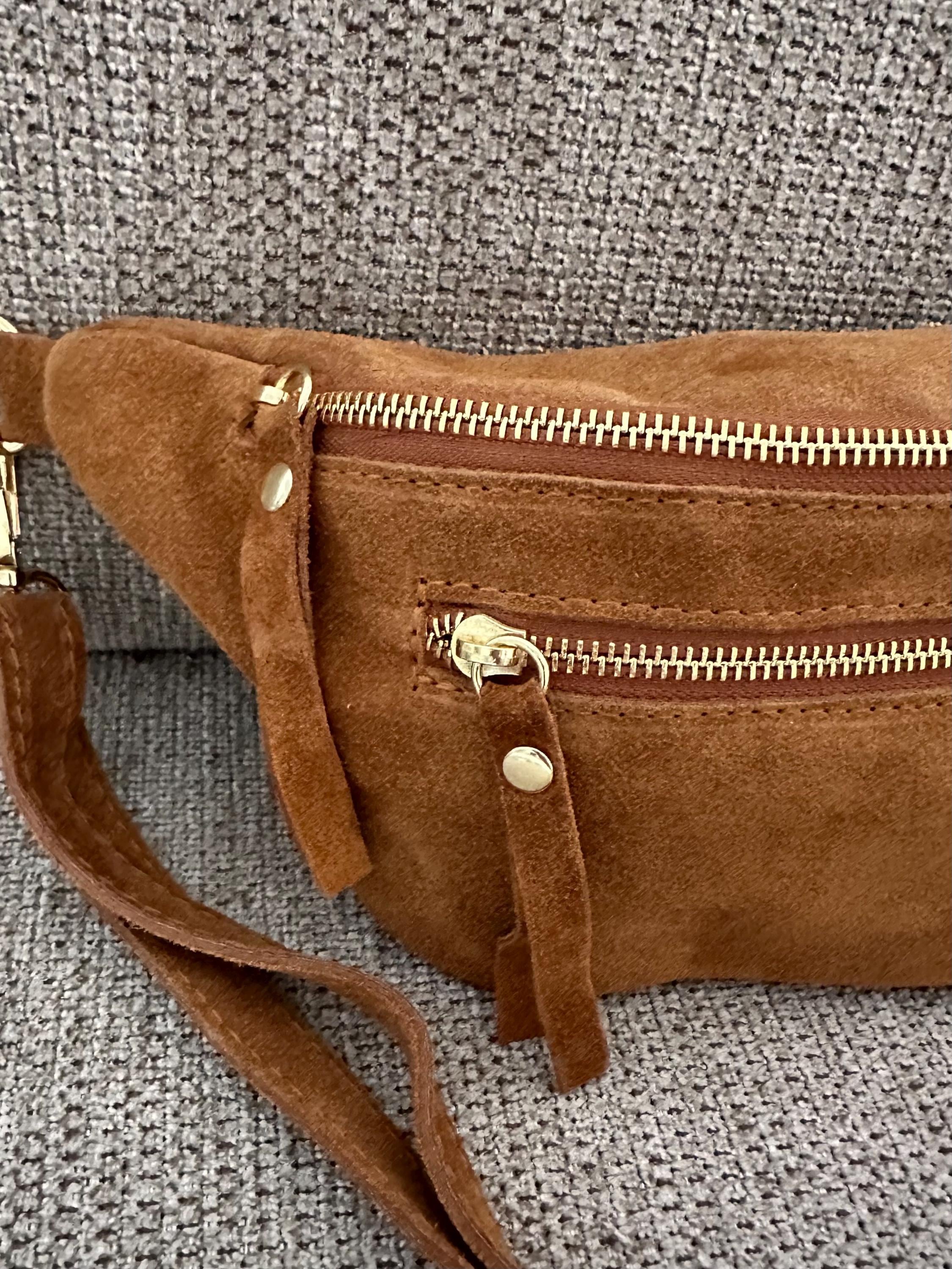 Banane en cuir suédé – Sac ceinture fait main avec double fermeture éclair