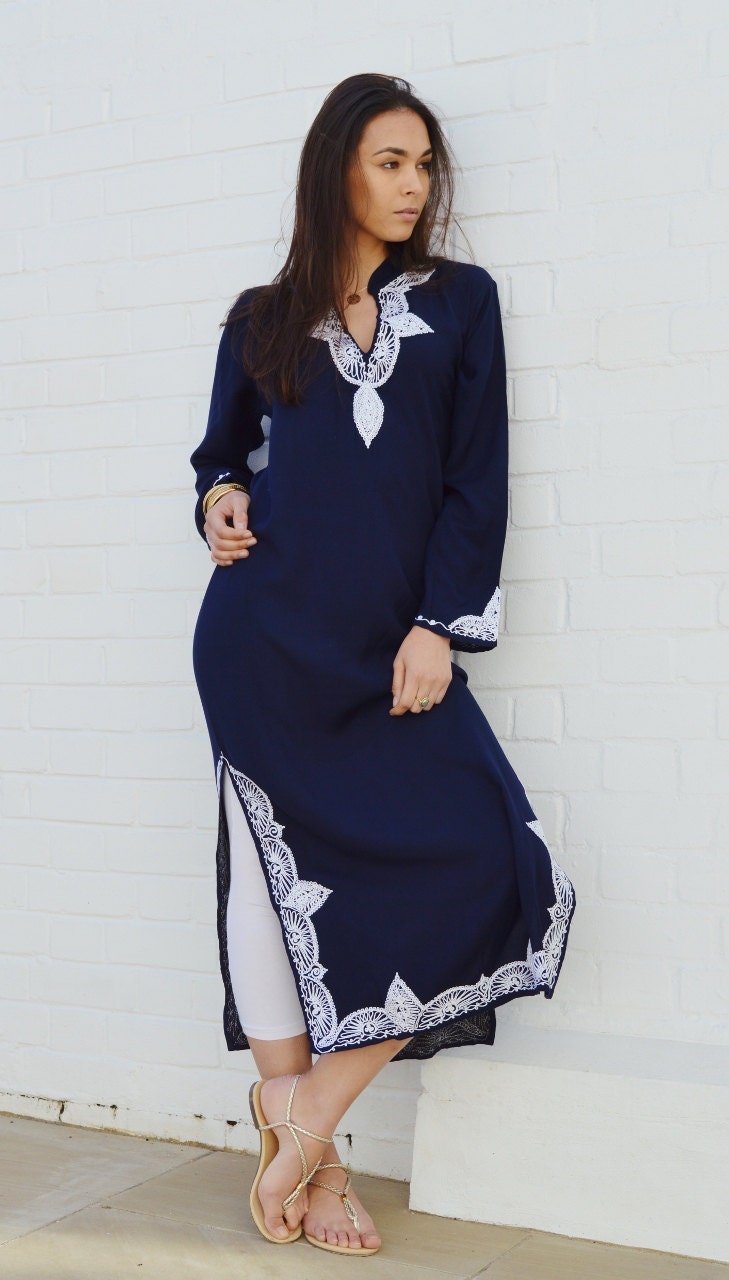 Caftan tendance bleu marine